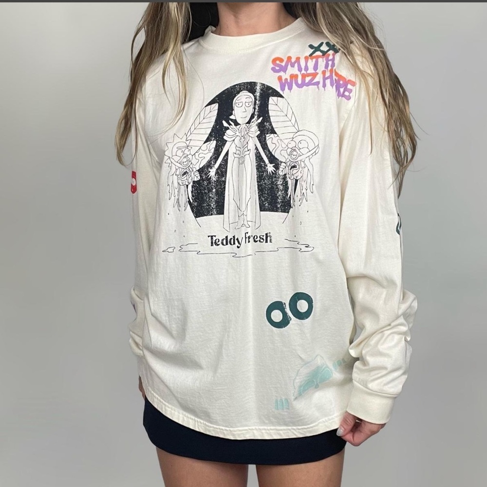 Teddy Fresh Rick and Morty Large graphic, print sweatshirt.
